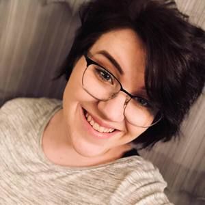 Meet your Posher, Lacey